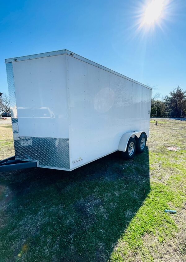 Enclosed Trailer 2021-white