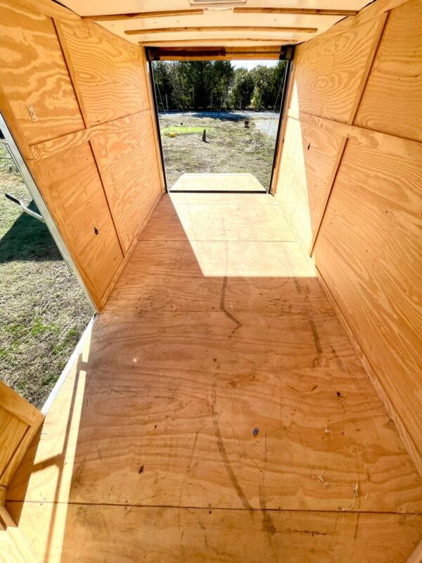 Enclosed Trailer 2021-white - Image 7